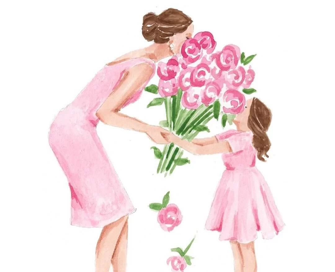 дочка дарит маме цветы