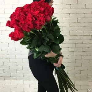 Букет из 25 роз 120 см — Длинные розы доставка
