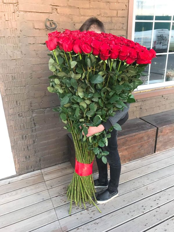 Букет из 101 розы 150 см — Букеты цветов