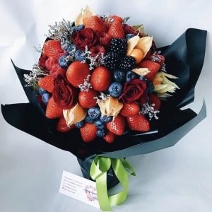 Ягодный букет «Валенсия» — Букеты невесты с ягодами