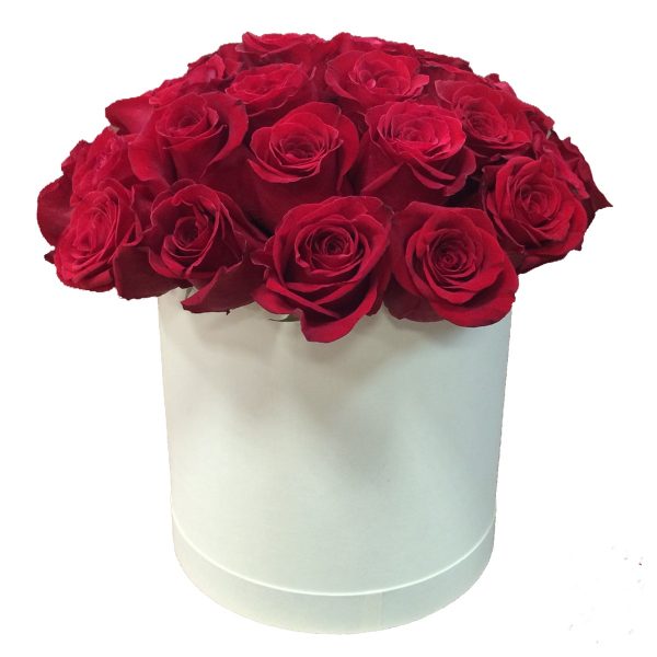 15 красных роз в шляпной коробке