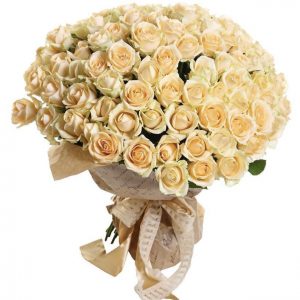 Букет из 101 кремовой розы — Букеты цветов