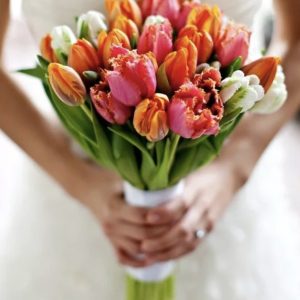 Свадебный букет из тюльпанов — Свадебные букеты
