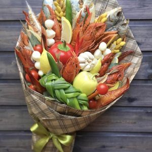 Букет из овощей и морепродуктов