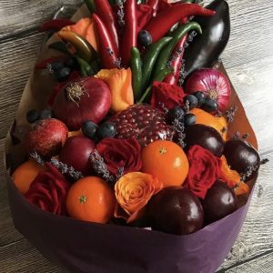 Букет из овощей и фруктов «Ассорти» —