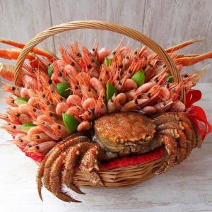 Корзина с морепродуктами «Севилья» — Съедобные букеты