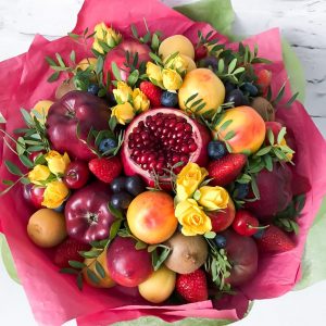 Букет из фруктов «Летние мечты» — Букеты из ягод и фруктов