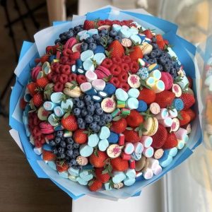 Букет из сладостей «Нежности» — Букеты из вкусняшек