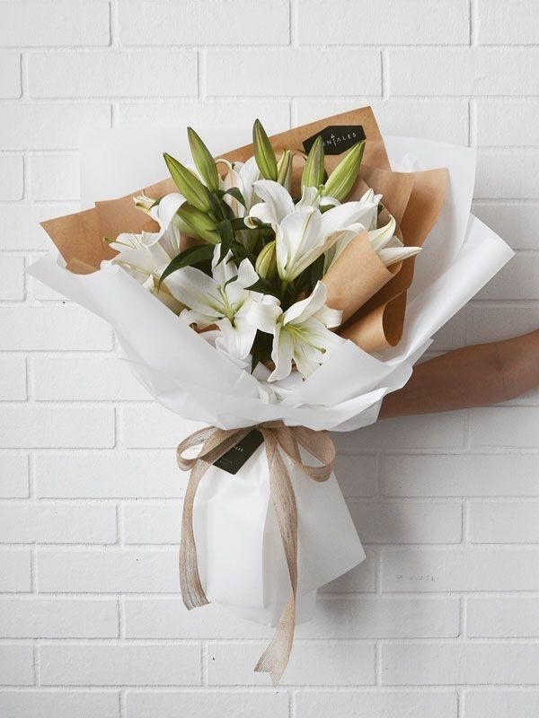 Букет из белых лилий — Букеты цветов