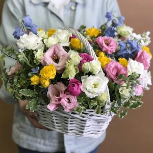 Корзина цветов Воздух в Москве — Букеты цветов