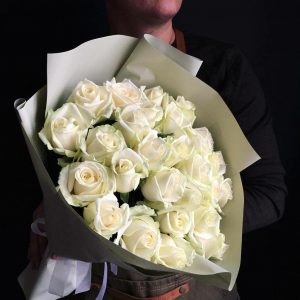 Букет из 25 белых роз Премиум — Букеты цветов