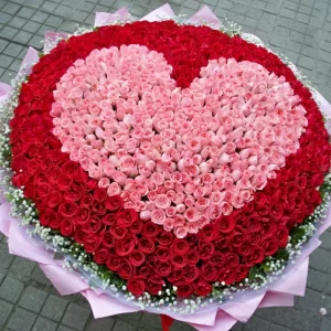 Букет из 1001 розы "Сердце"