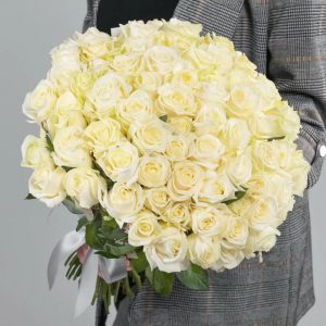 Букет из 72 белых роз — 72 розы