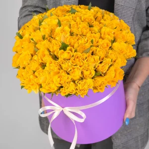 75 желтых роз в коробке — Розы