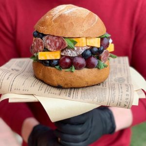 Букет-бургер «Съешь на ночь» — Бургер букет