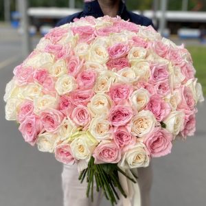 Букет из 101 нежной розы 40 см — Розы