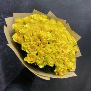 Букет из 51 желтой розы 60 см — Доставка желтых роз