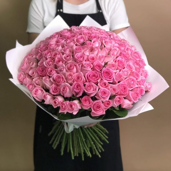 Букет из 151 розовой розы 70 см