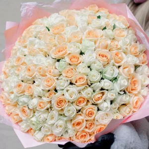 Букет из 151 нежной розы 80 см — Розы