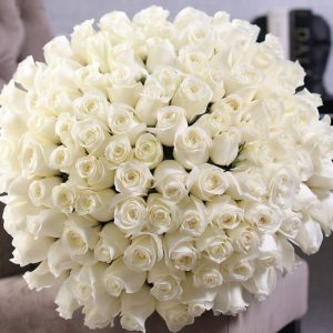 Букет из 120 белых роз 60 см — Букет 120 роз