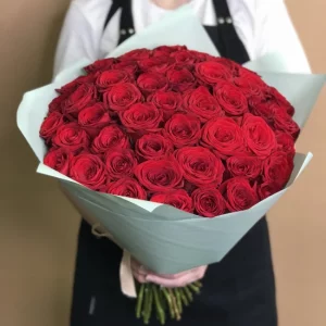 Букет из 51 красной розы 40 см — 51 роза купить недорого