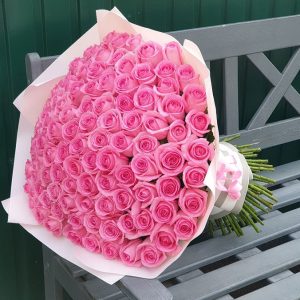 Букет из 101 розовой розы 70 см — Розы