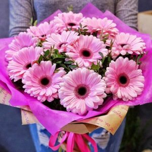 Букет из 11 розовых гербер — Букеты цветов