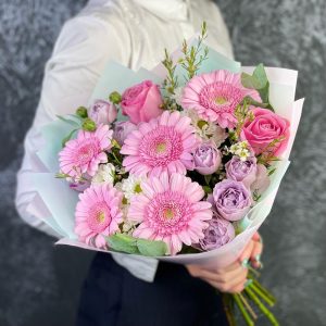 Розовый букет «Севилья» — Букеты цветов