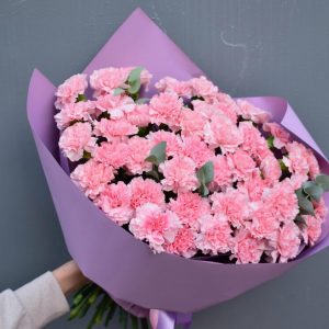 Букет из 55 розовых гвоздик — Бизнес букеты