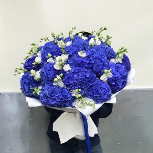 Букет из 15 синих гортензий с эустомой — Букеты цветов