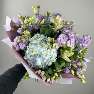 Авторский букет с гортензиями «Юность» — Букеты цветов