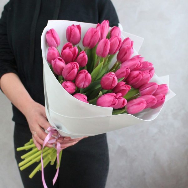 Букет из 35 розовых тюльпанов — Тюльпаны