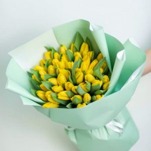 Букет из 51 желтого тюльпана Премиум — Тюльпаны
