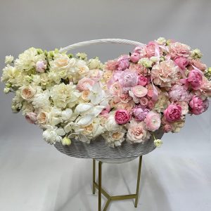 Вау-корзина с цветами «Фигаро» — Букеты цветов