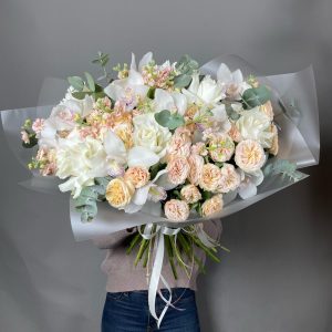 Роскошный букет «Снежная Королева» — Букеты цветов
