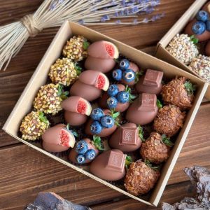 Клубника в шоколаде — Набор «Кондитер» — Съедобные букеты