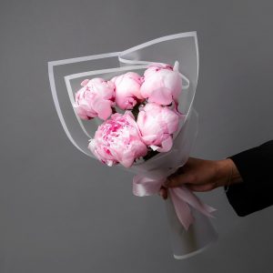 Букетик розовых пионов 5 шт Сара Бернар