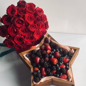 Бокс звезда с ягодами — Съедобные букеты
