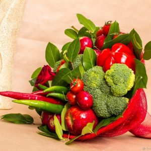 Осенний овощной букет «Красное и зеленое» — Необычные букеты из овощей
