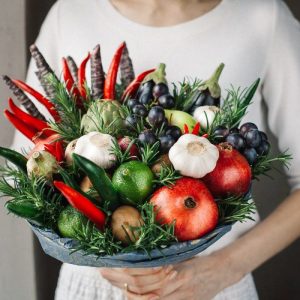 Фруктово-овощной букет «Блюз» — Необычные букеты из овощей