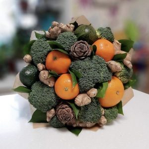 Фруктово-овощной букет «Брокколи и апельсины» — Необычные букеты из овощей