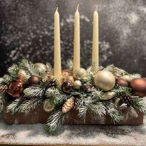 Новогоднее украшение на стол со свечами "Страсбург"